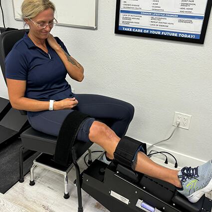 Knee Decompression Therapy in Richmond Hill